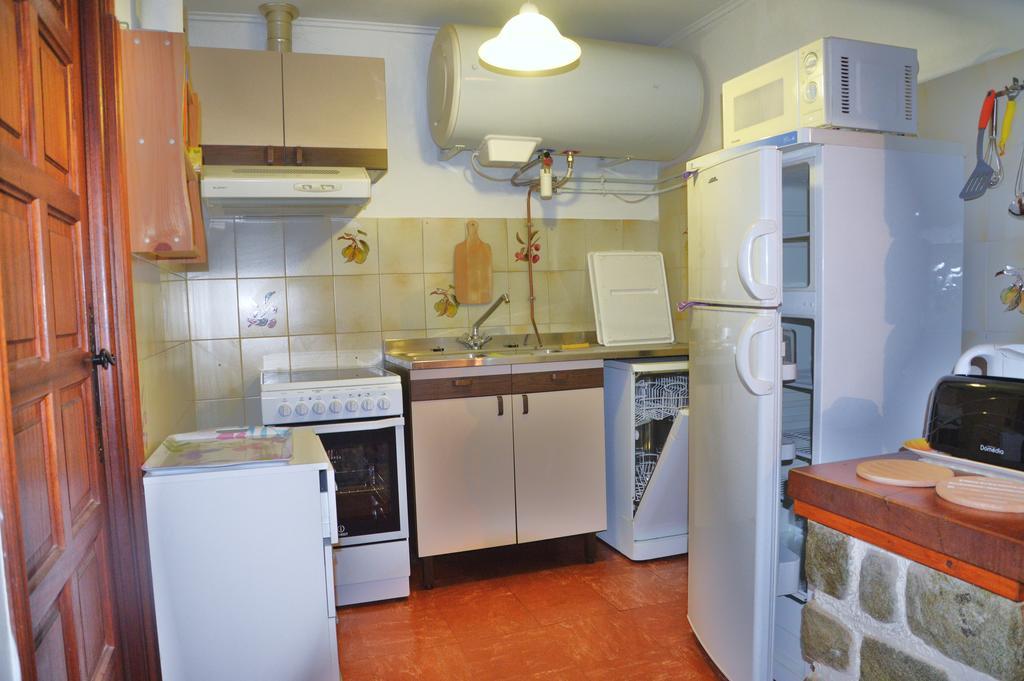 Location Pierre Appartement Tende Buitenkant foto